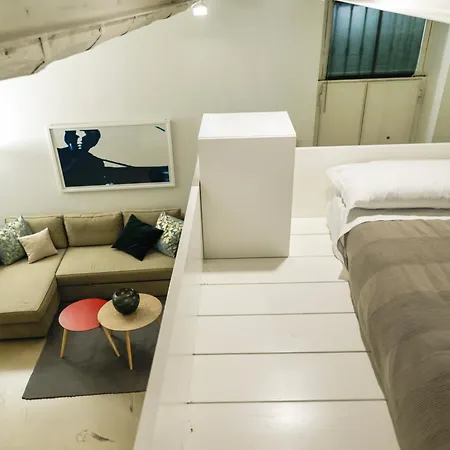 Stylish Loft In Monti Area, Near Colosseum Apartment